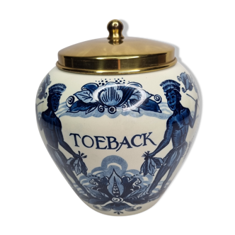 Vintage tobacco pot Goedewaagen Holland Toeback, with brass lid