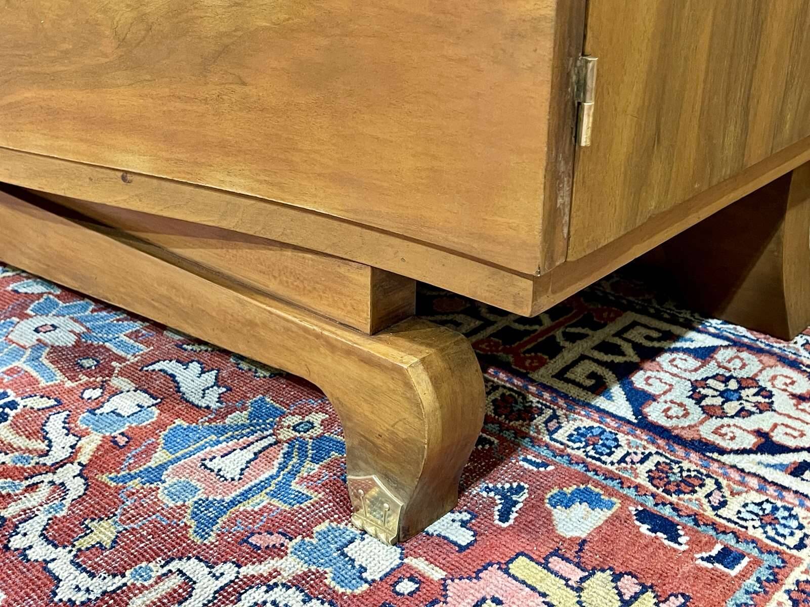 Art Deco 3-door walnut wardrobe - 1930s