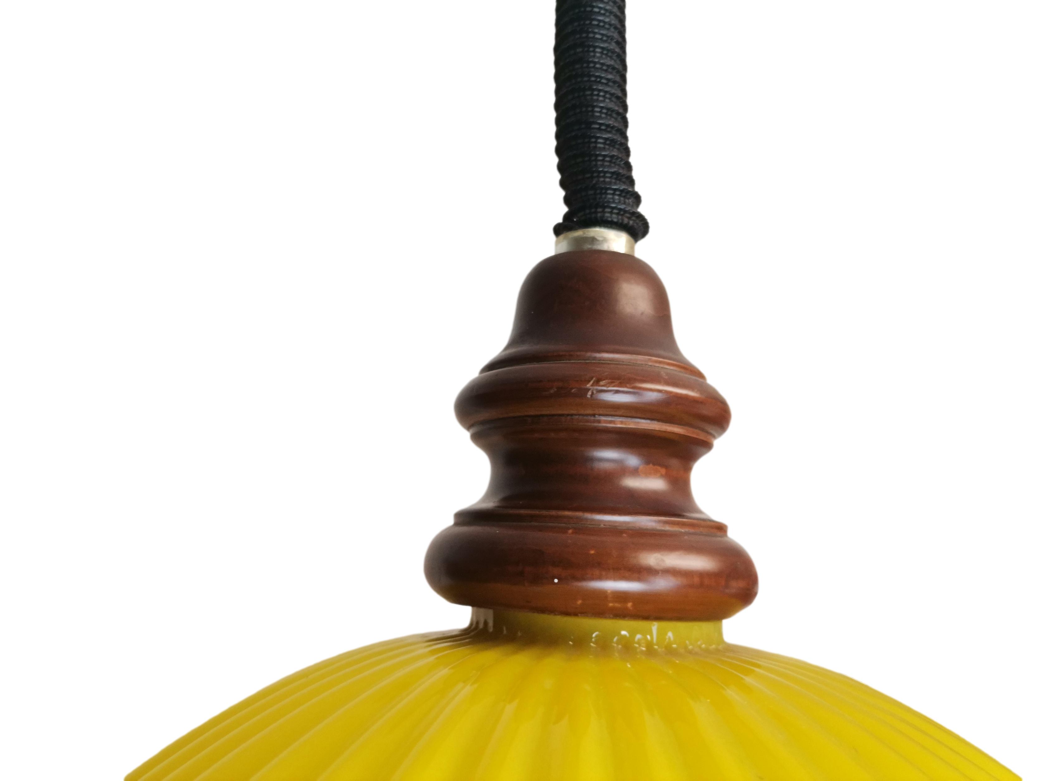 Yellow ribbed glass pull down hanging lamp 1970s