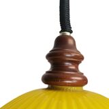 Lampe suspendue en verre nervuré jaune des années 1970