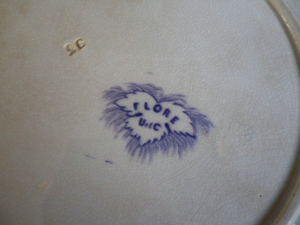 Sarreguemines earthenware dish