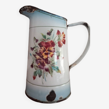 Enamelled sheet metal pitcher