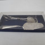 shovel and clamp with antique cakes, silver