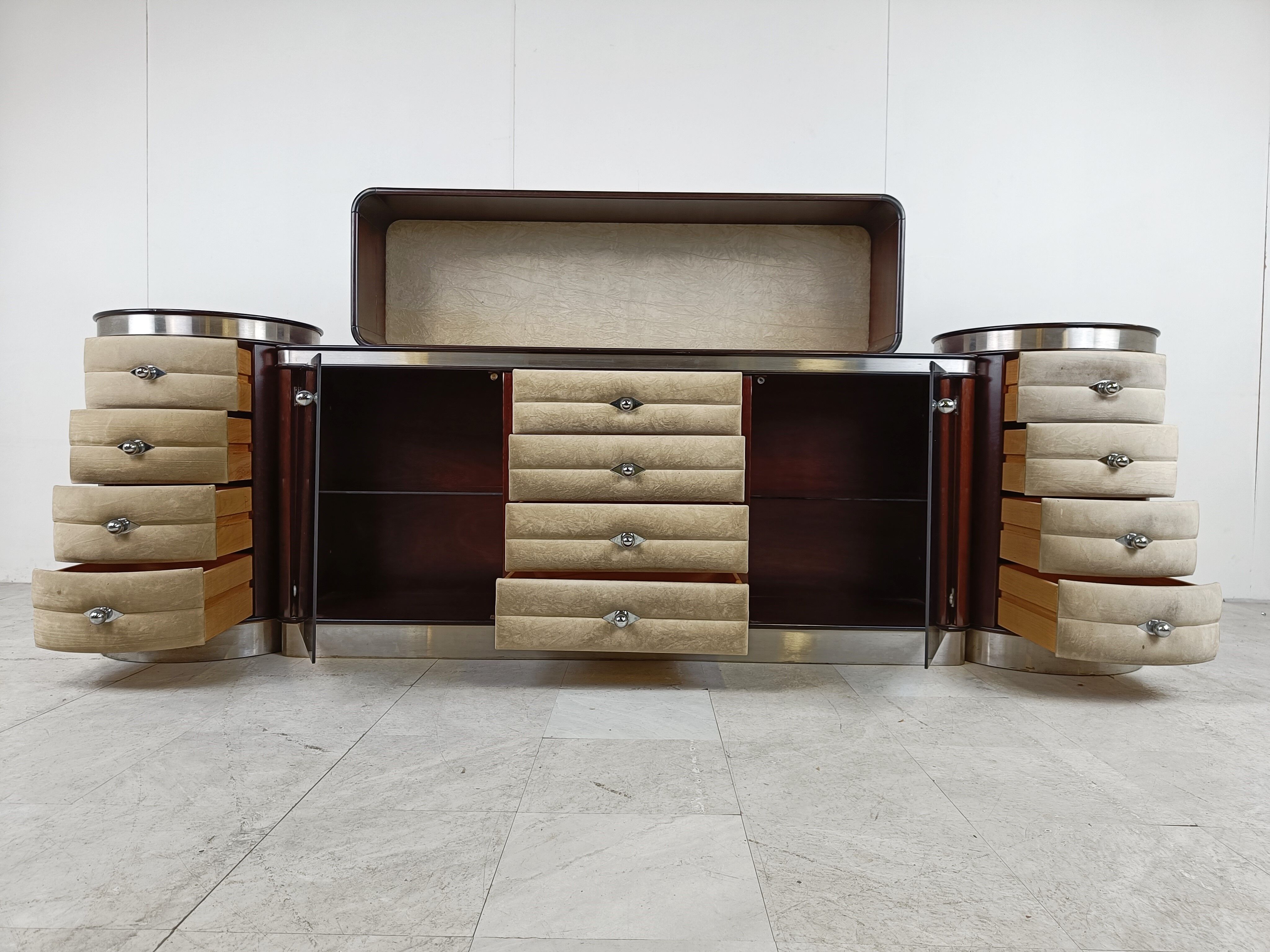 Buffet italien de style art déco, années 1970