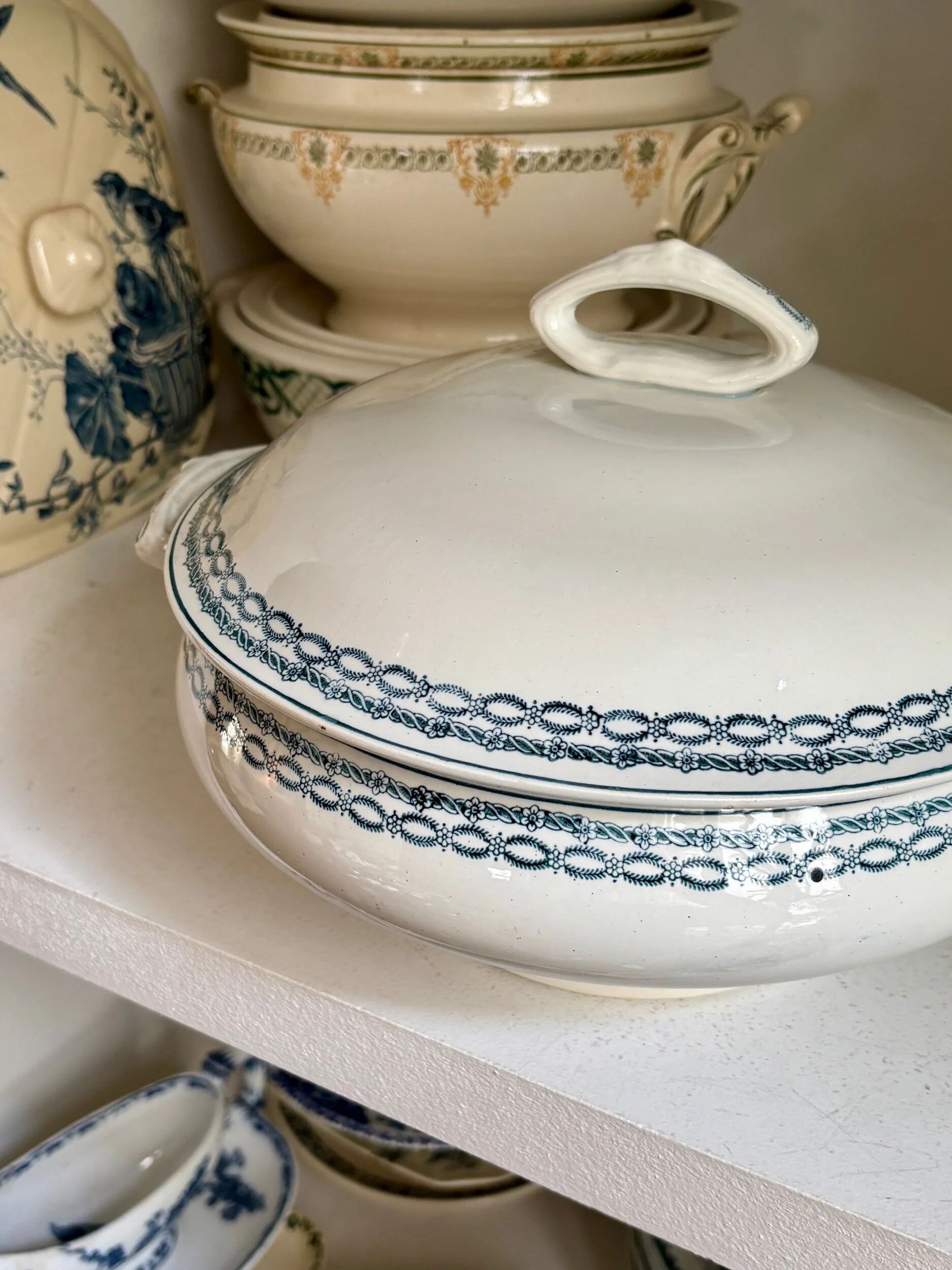 St Amand soup tureen in blue ironstone.