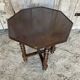 Chevet ancien, table basse octogonale en bois pieds tournés