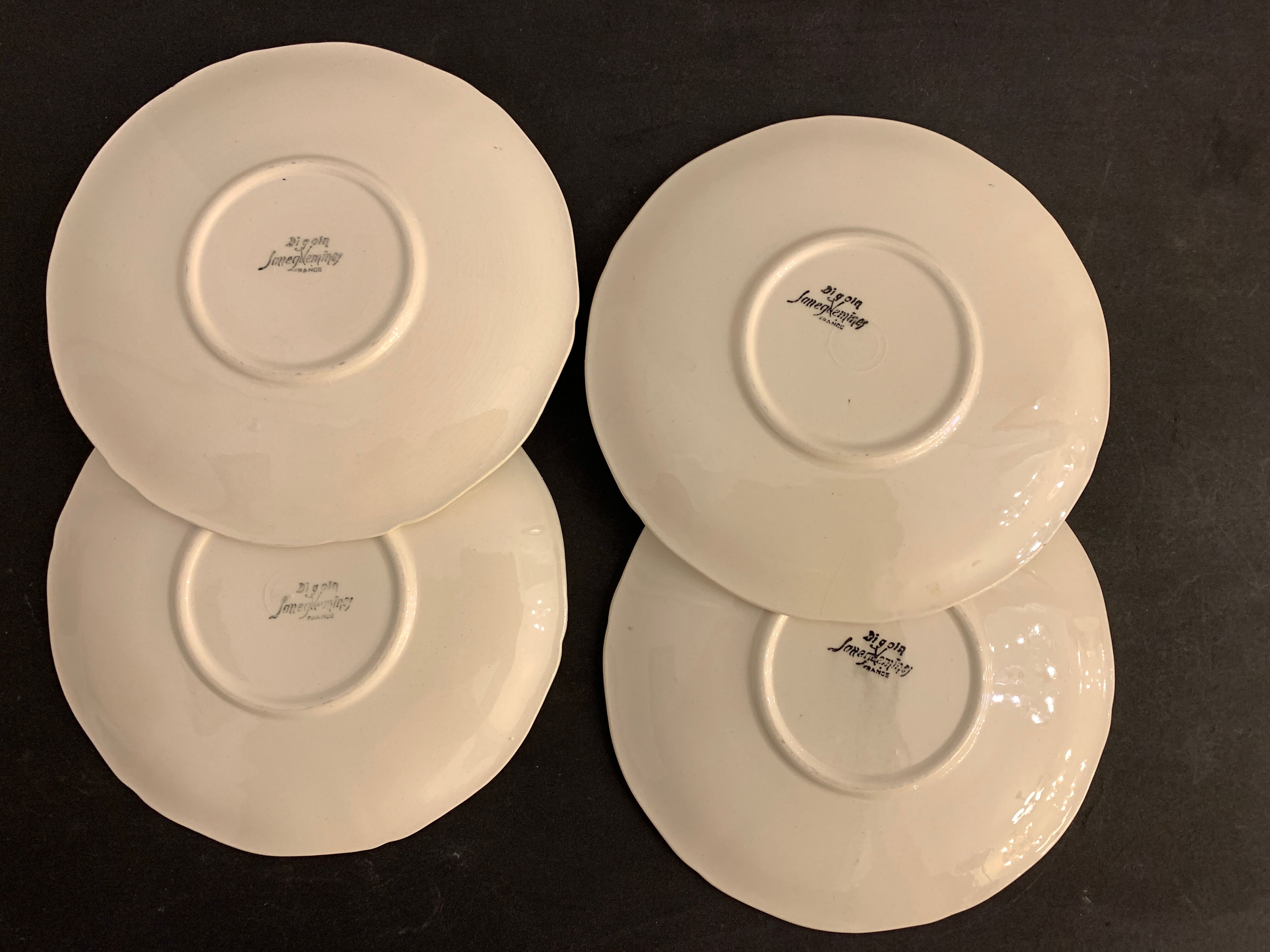 4 cups and 4 sous cups Digoin Sarreguemines, 1920