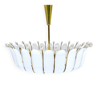 Grand chandelier Rupert Nikoll 27" mid-century brass with leaves, Austria, 1950.