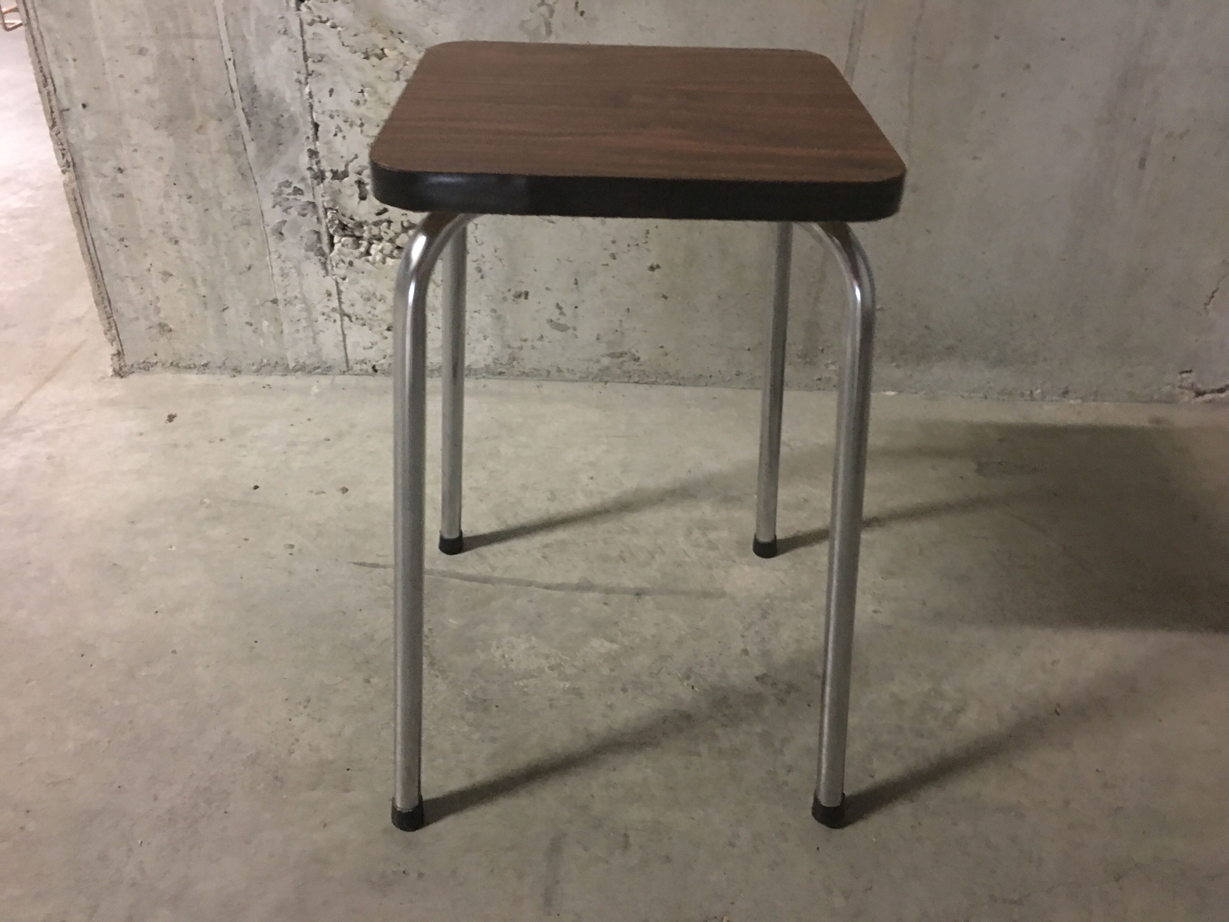 Tabouret in 70s formica