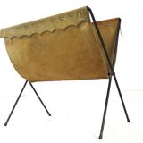 Nubuck magazine rack