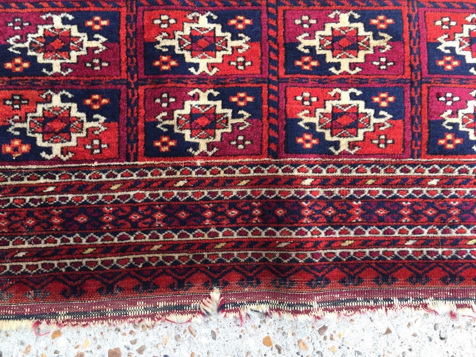 Antique traditional turkoman rug oriental hand made rug 184x124cm