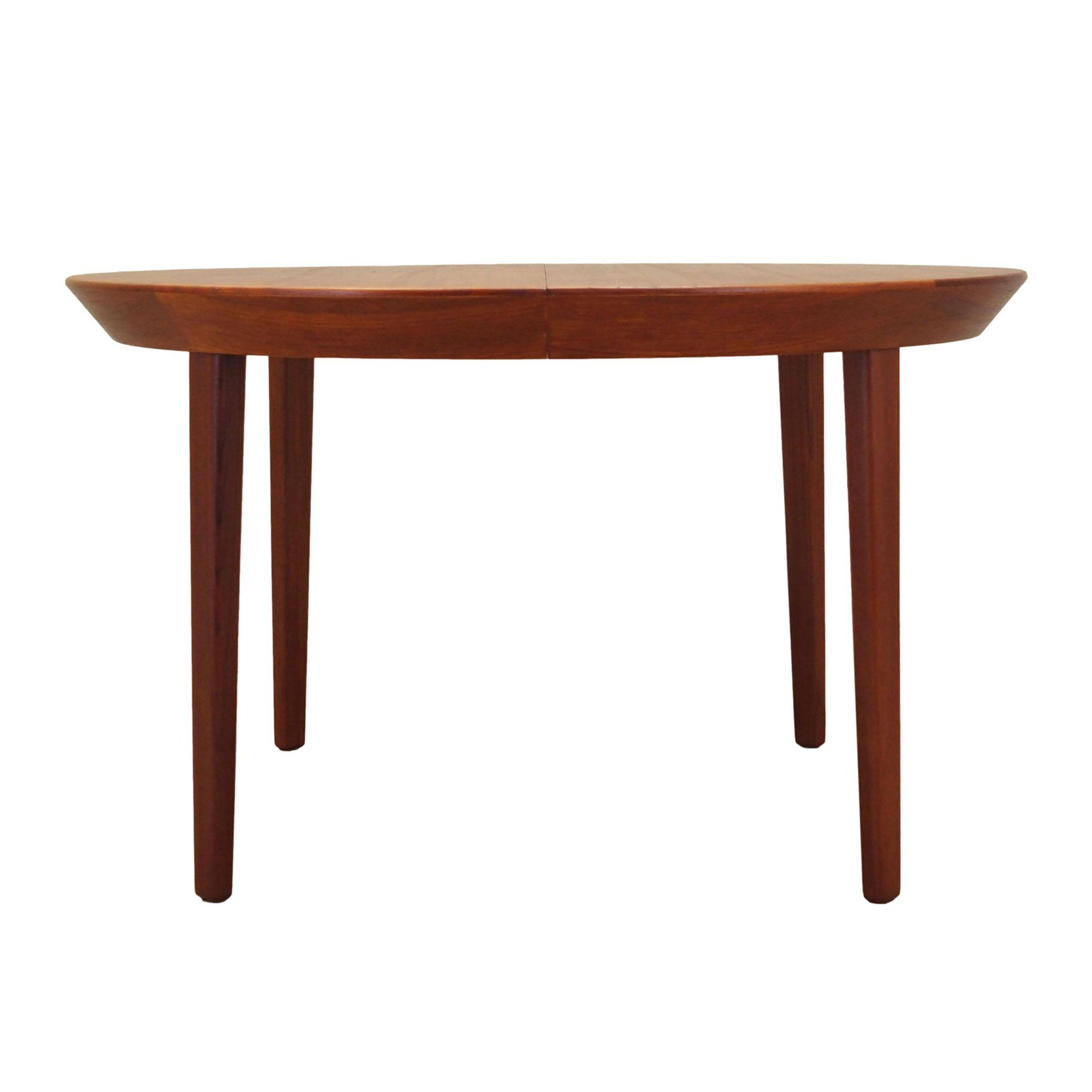 Round teak table, Danish design, 1960s, manufacturer: Gudme Møbelfabrik, de