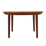 Round teak table, Danish design, 1960s, manufacturer: Gudme Møbelfabrik, de