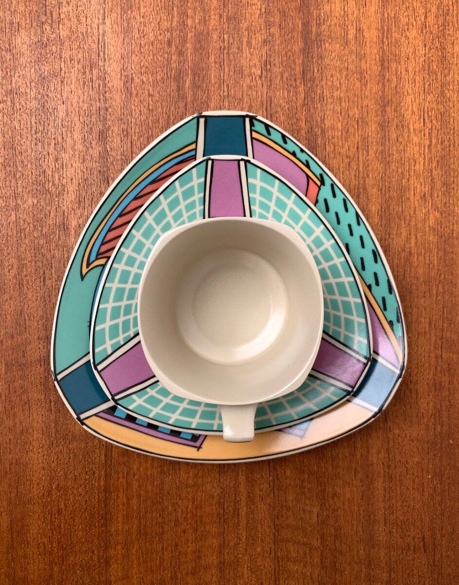 Postmodern Flash One Series coffee service, plates, cups, saucers by Dorothy Hafner for Rosenthal, 1980s, Set of 6