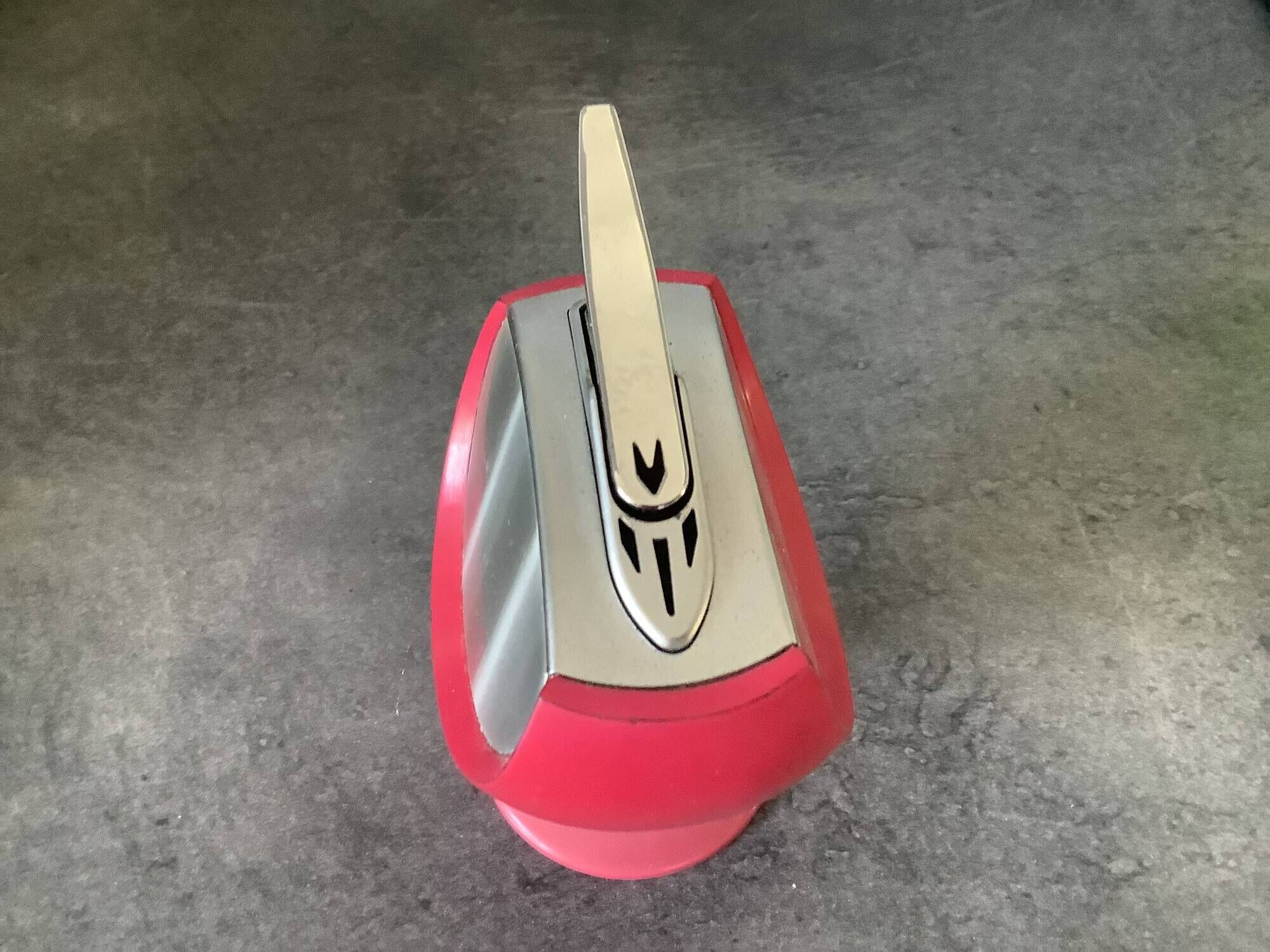 Vintage table lighter Maruman T26 Sharon – Red Space Age – 1970s
