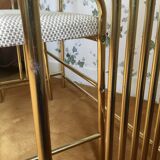 Hairdresser gold metal