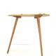 Table d'appoint triangulaire design moderne des années 60