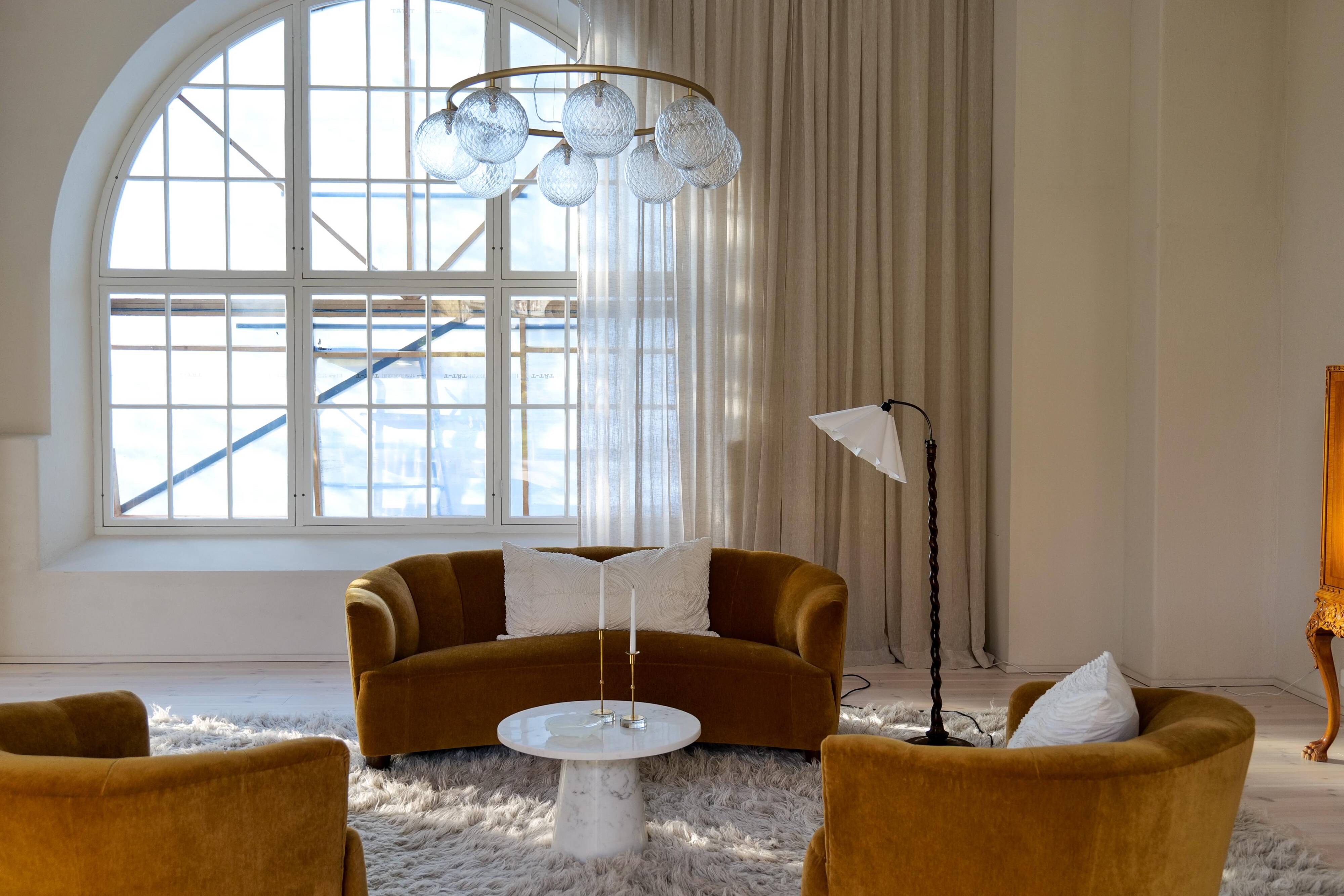 Organic whirlwind floor lamp in stained birch, Sweden, 1940s.