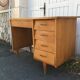 Bureau des années 50