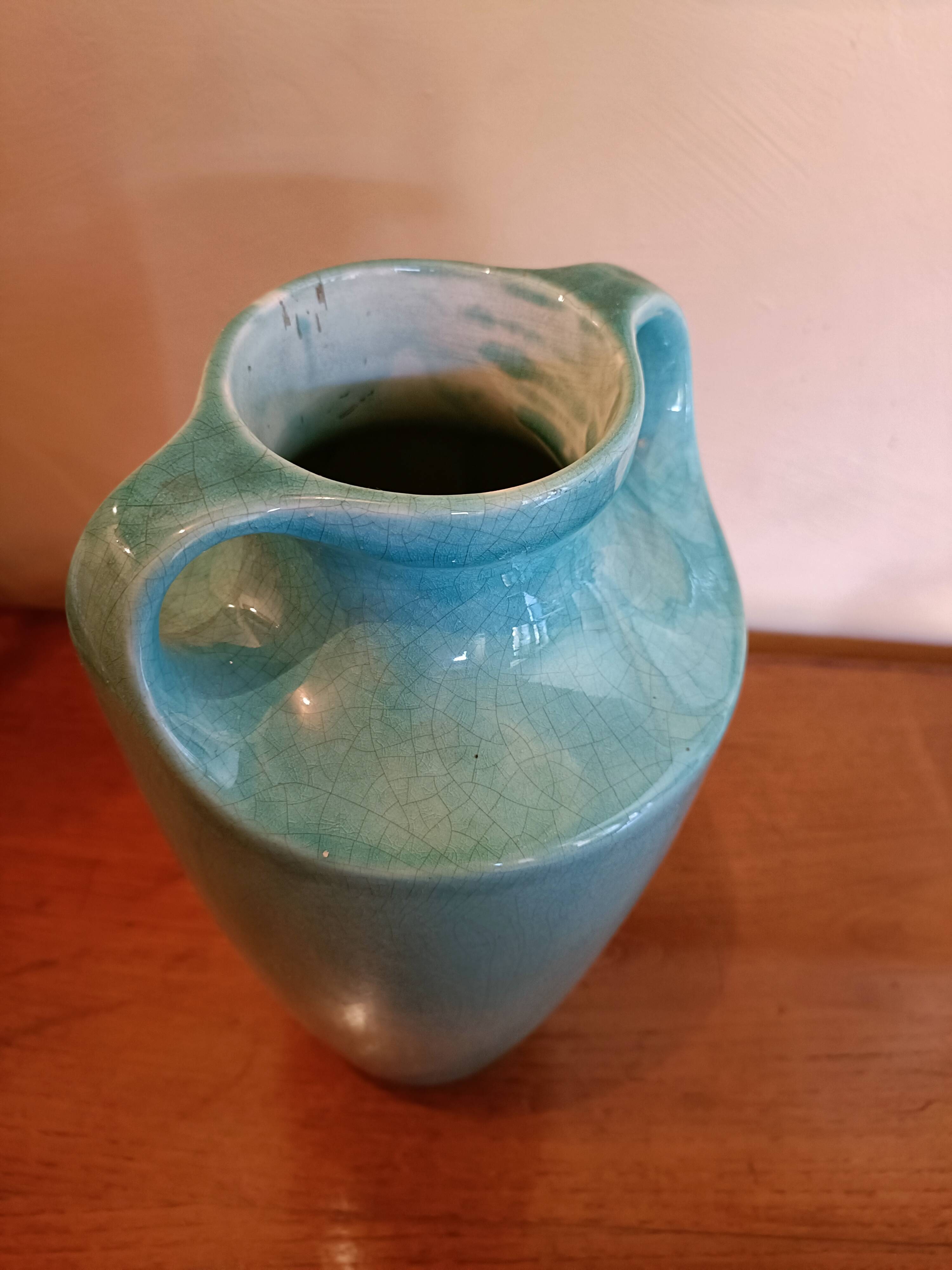 Vintage cracked vase