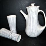 Cafetière et 2 tasses modernistes en céramique de Niderviller, 1960