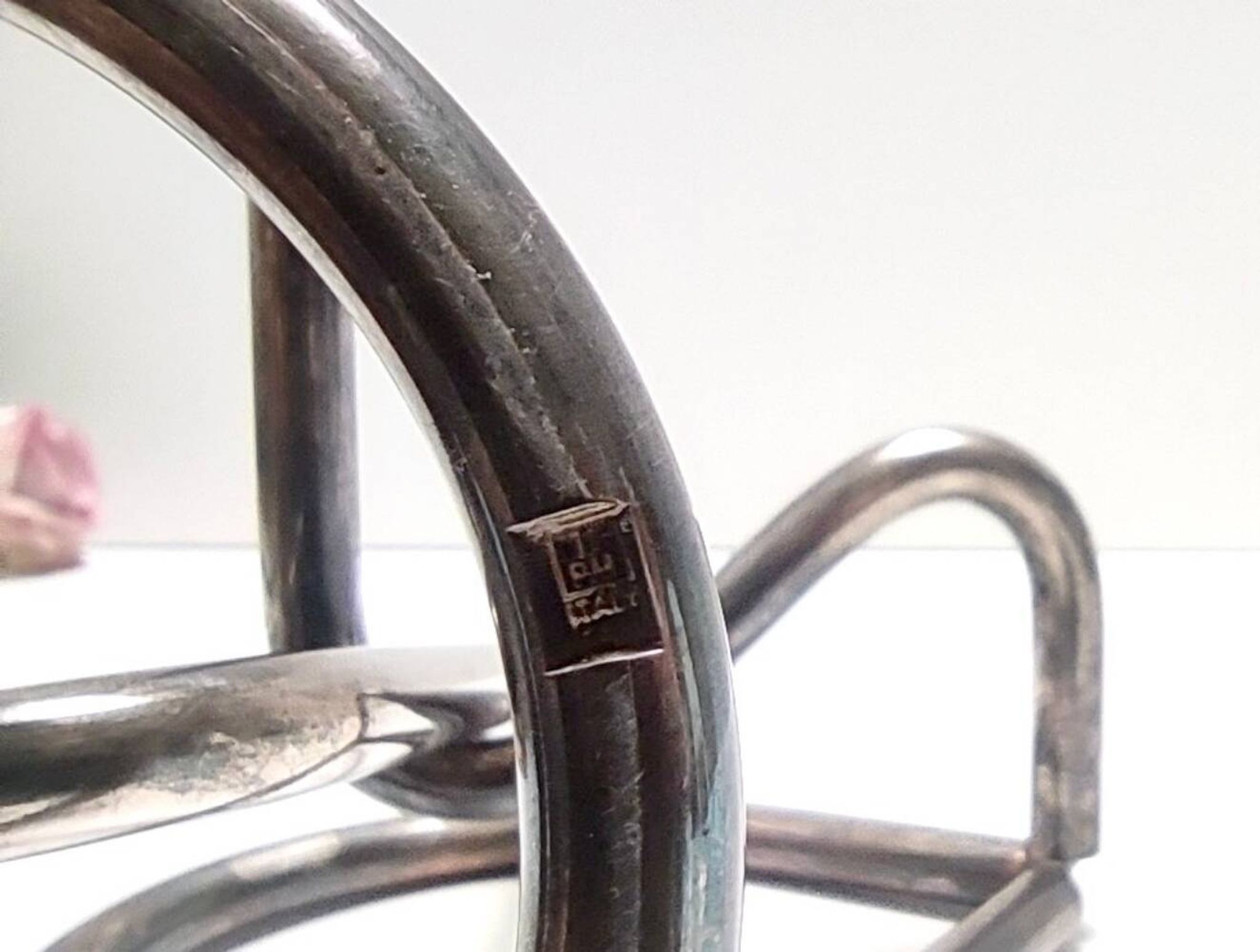 Minimalist Pair of Silver Plated Metal Candleholders in the Style of Sabattini
