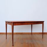 Scandinavian stretch teak table