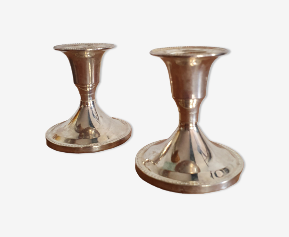 Bougeoirs argentés