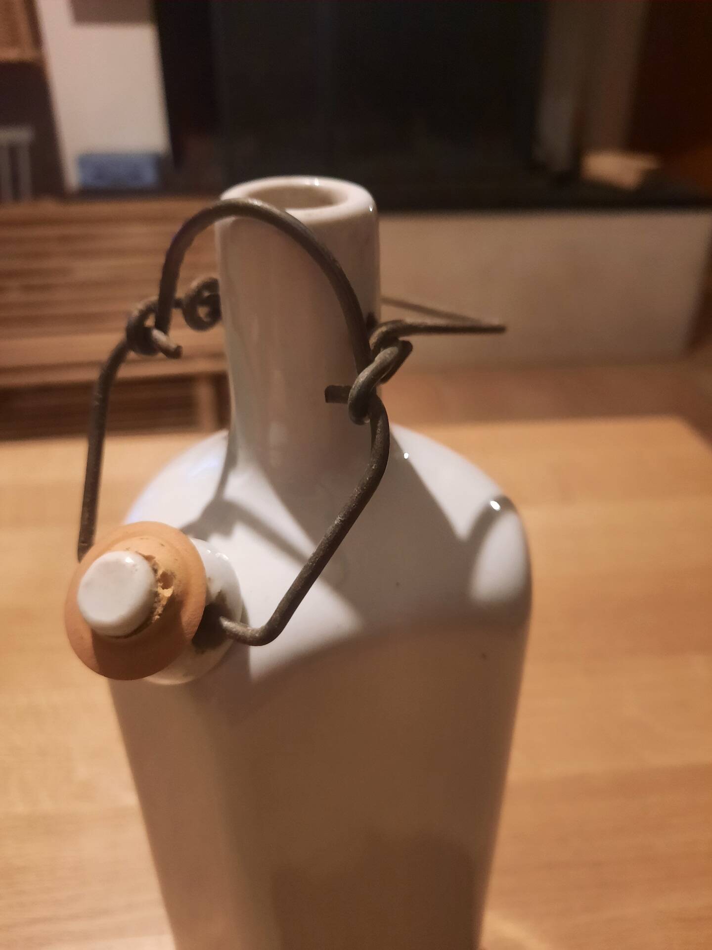 Hexagonal bottle in glazed stoneware