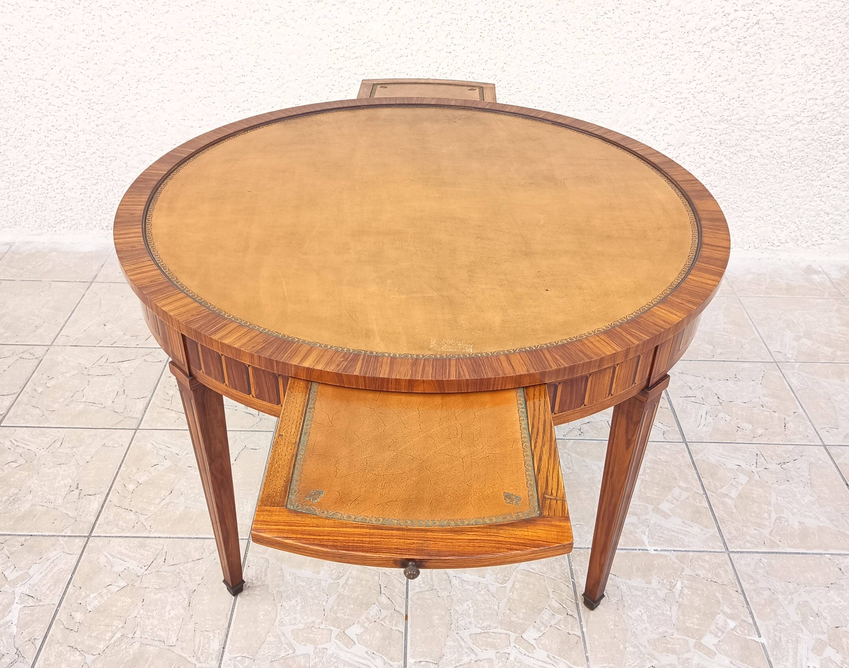 Large gaming table in Louis XVI style