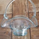 Decorative basket in glass paste