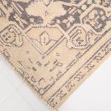 6x8 Vintage Cream & Black Oriental Persian Rug, 176x259Cm