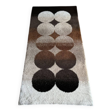 Wool rug