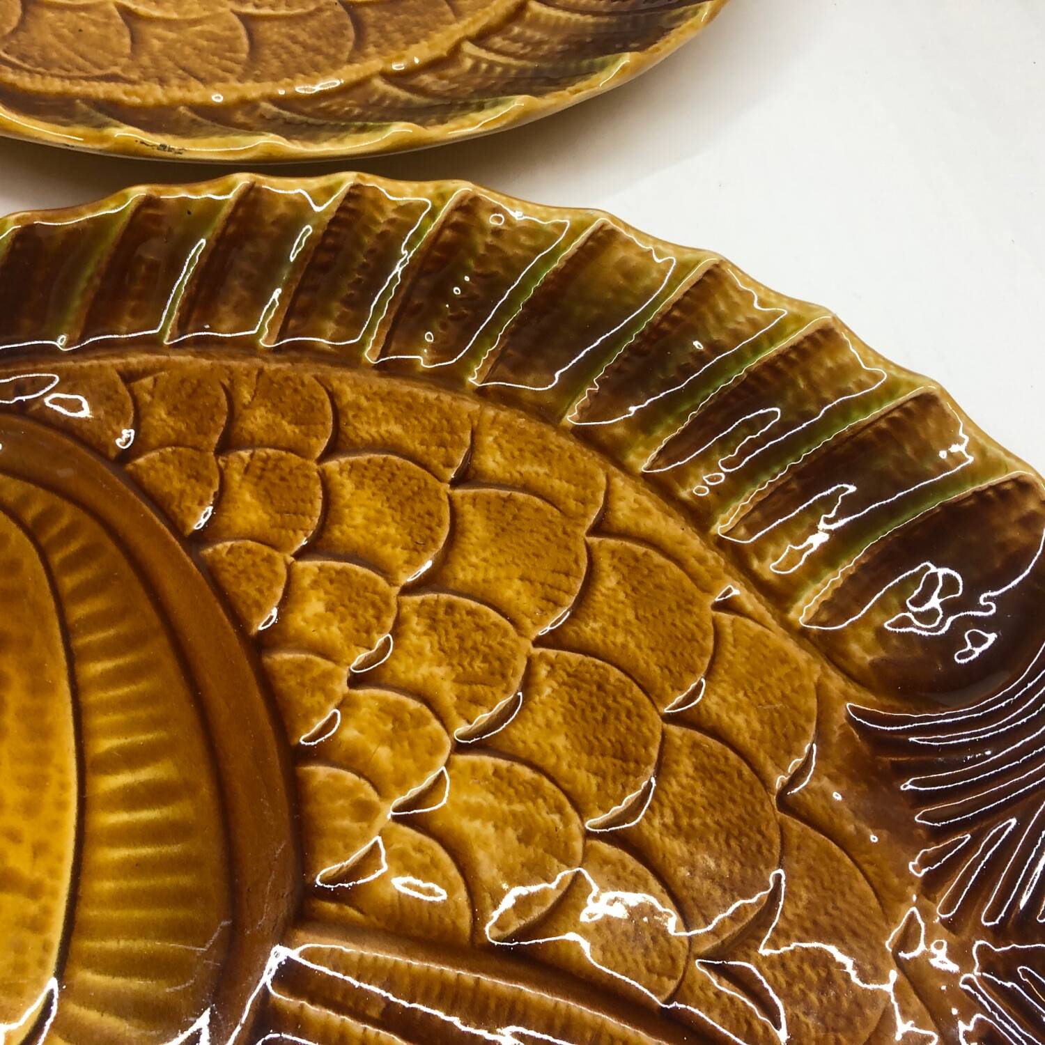 2 vintage fish dishes in slip from Sarreguemines