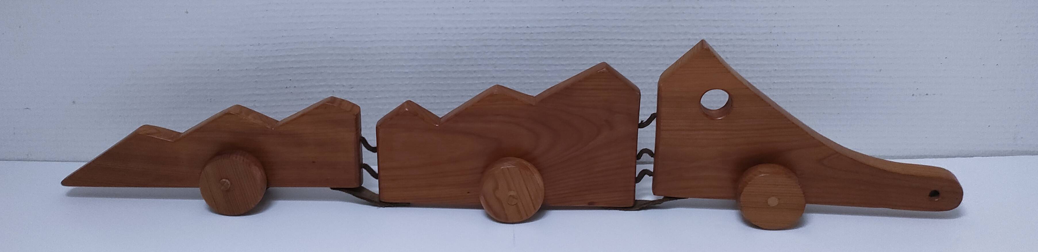 XL wooden crocodile sculpture