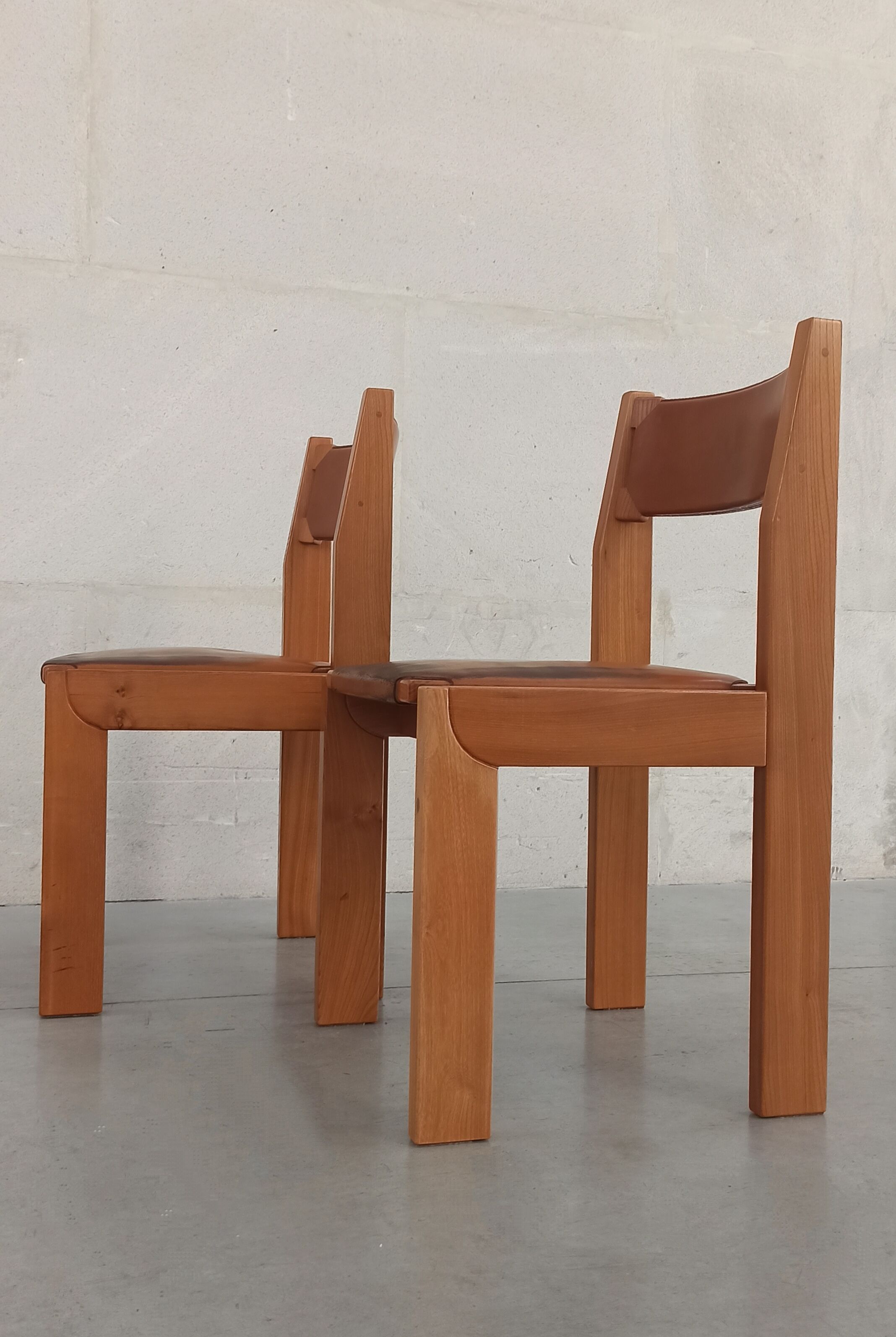 Elm and leather chairs, 80