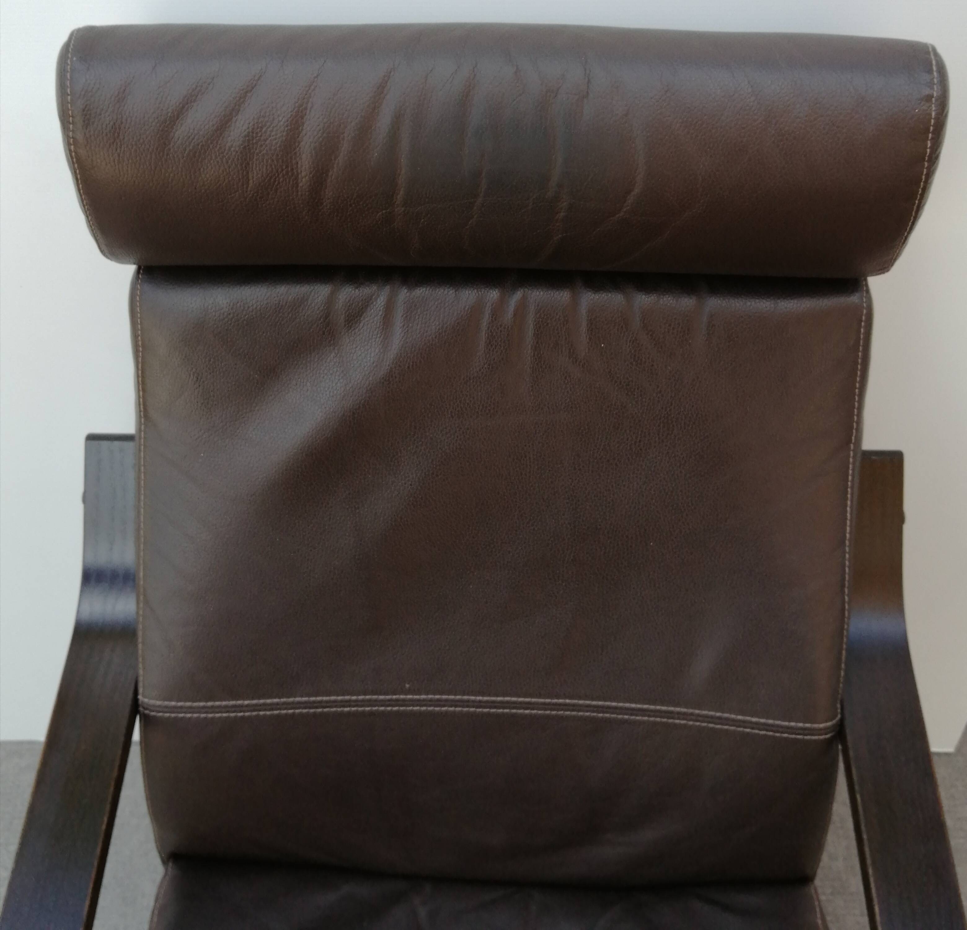 Fauteuil lounge en cuir marron  ''Poang'' Ikea 1990