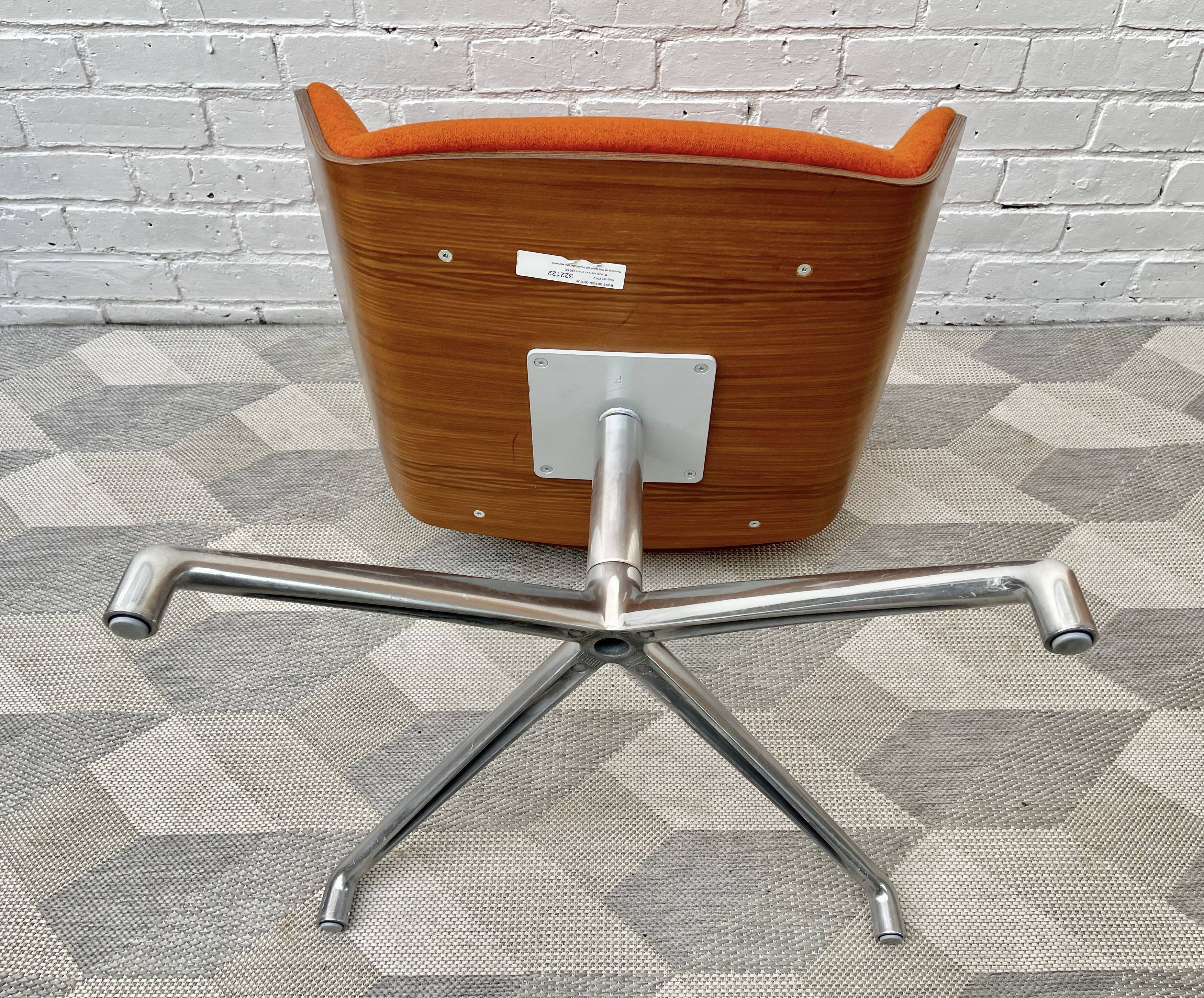 Chaise de bureau pivotante Kruze de Boss Design