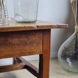 Vintage firm-minded coffee table