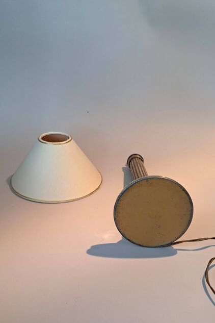 Lampe néoclassique en laiton doré 1940/1950