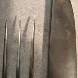 Silver/ivory leg service