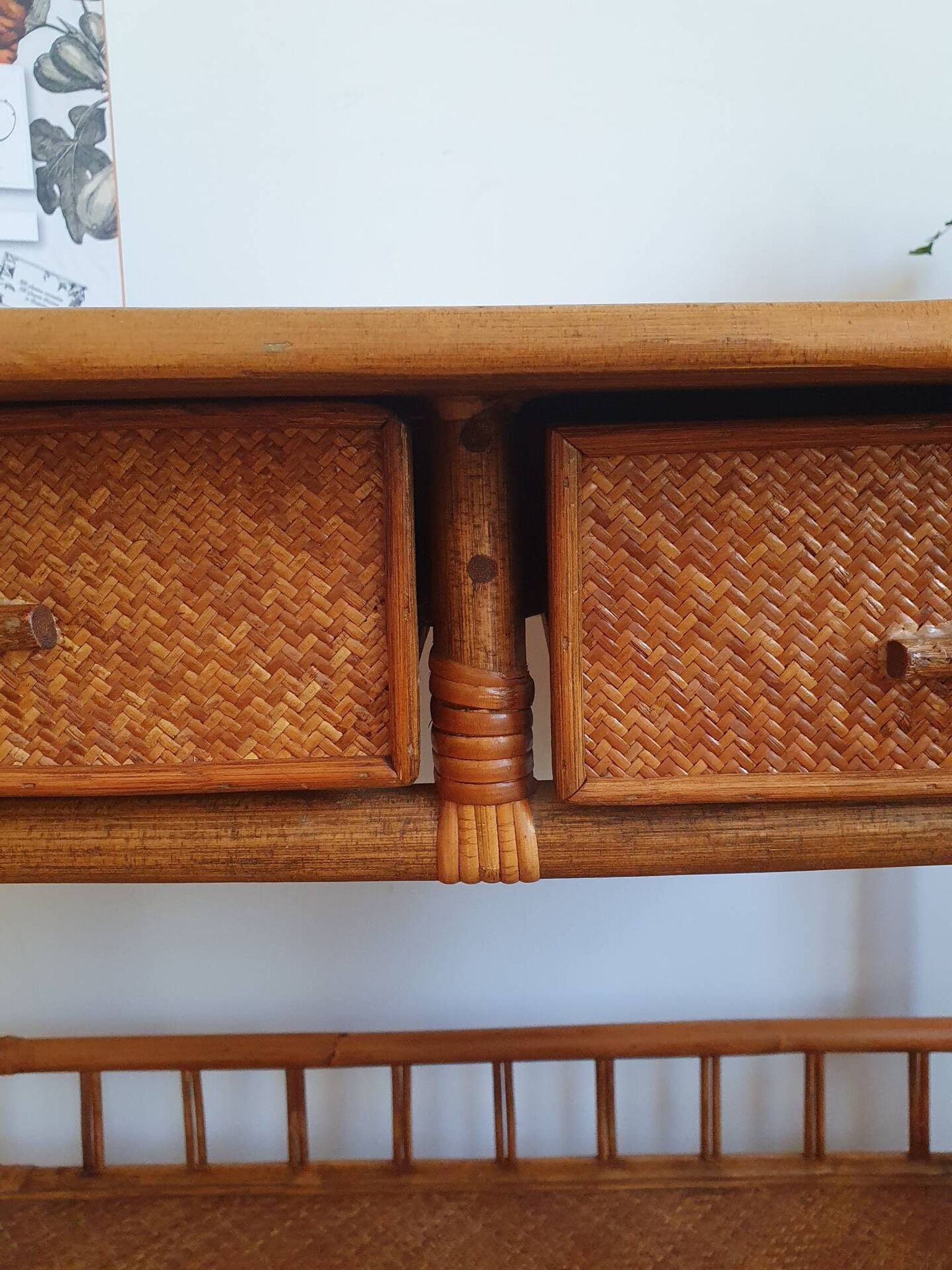 Bureau en rotin vintage