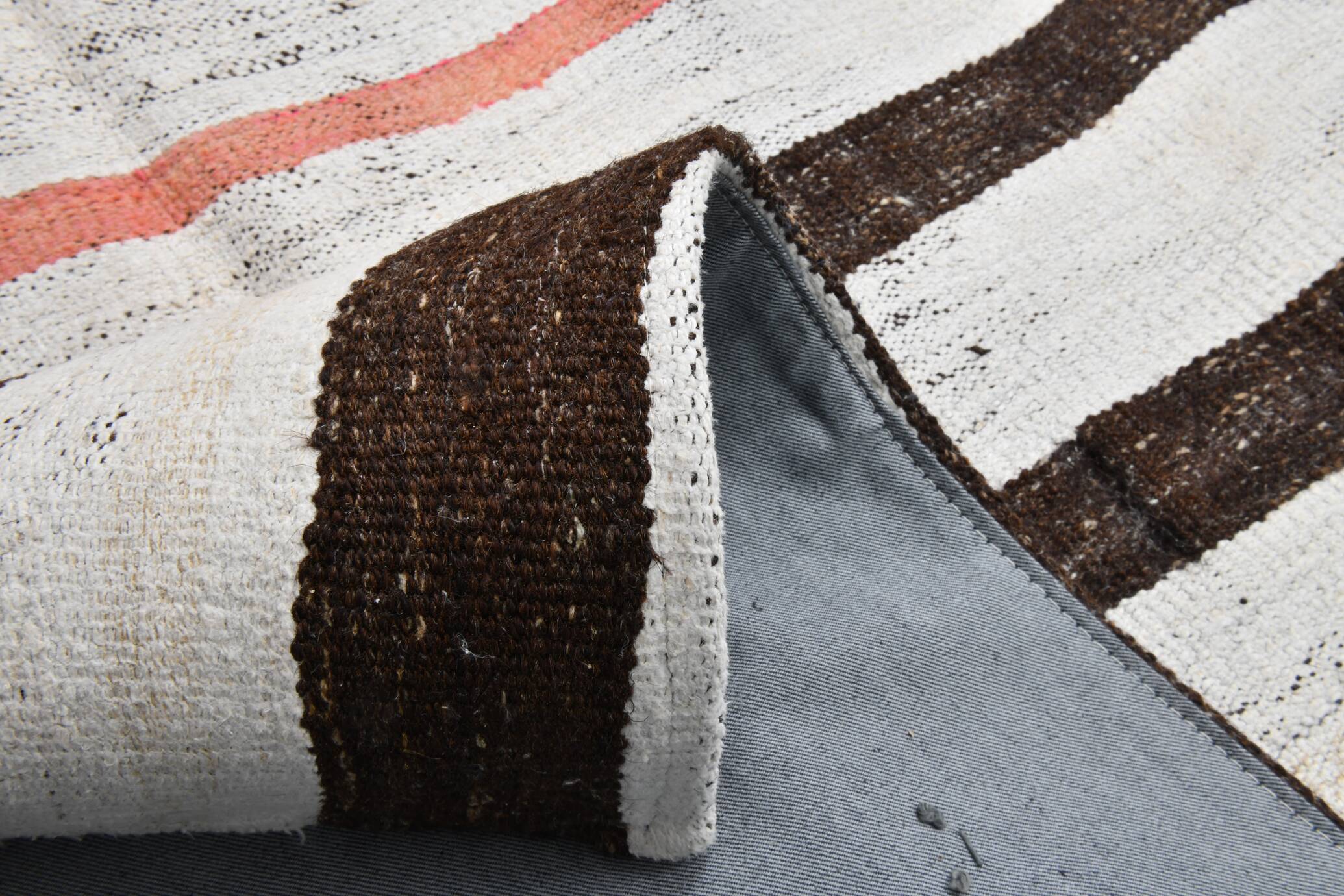 6x7 Natural White & Brown Kilim Rug, 183x212Cm