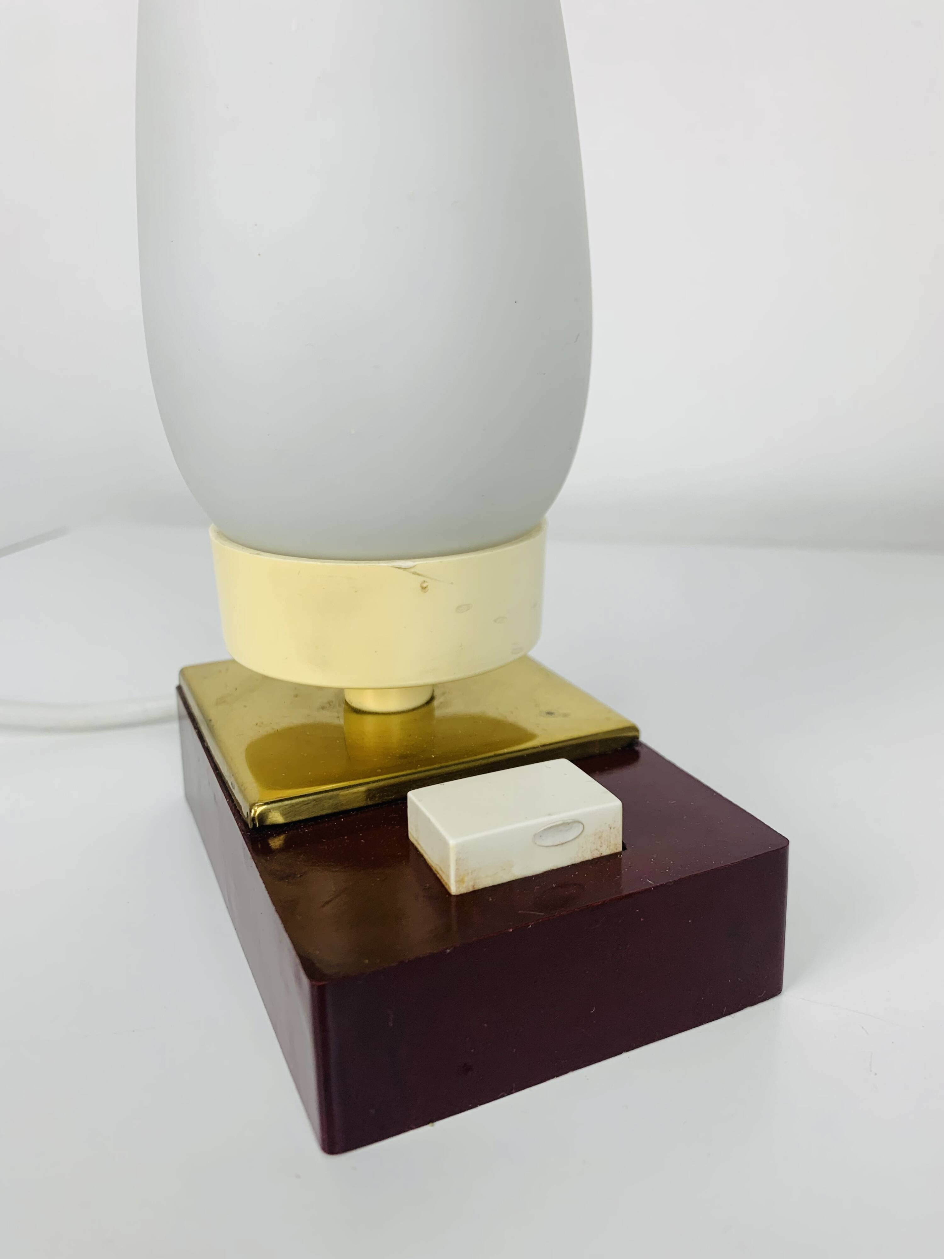 Opaline and Bakelite tulip lamp, 1950s