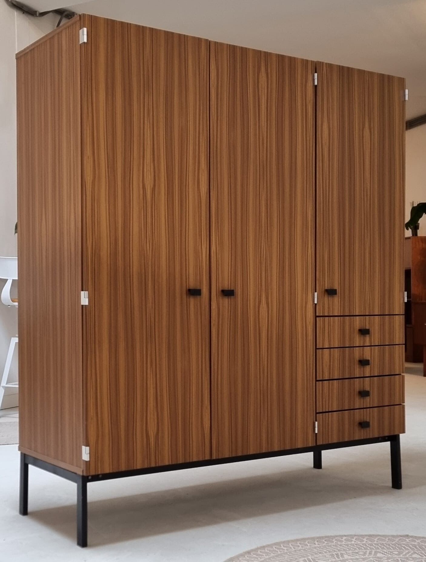 1970s wardrobe