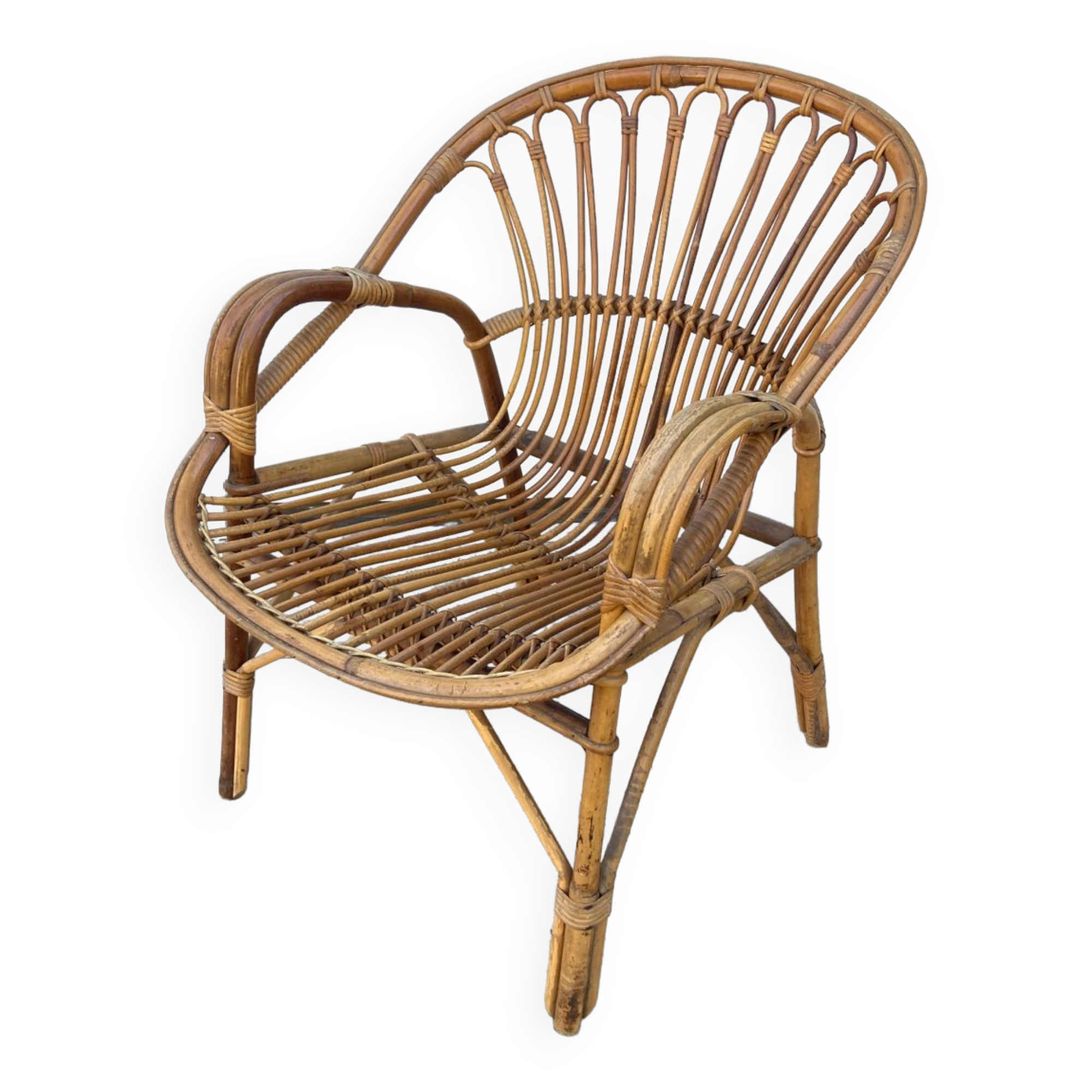 Vintage shell rattan armchair