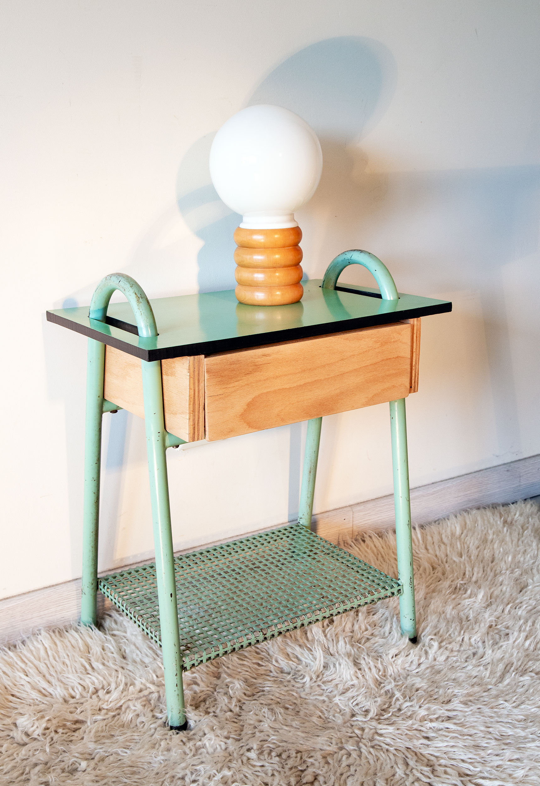 Boarding school bedside table year 50, water green