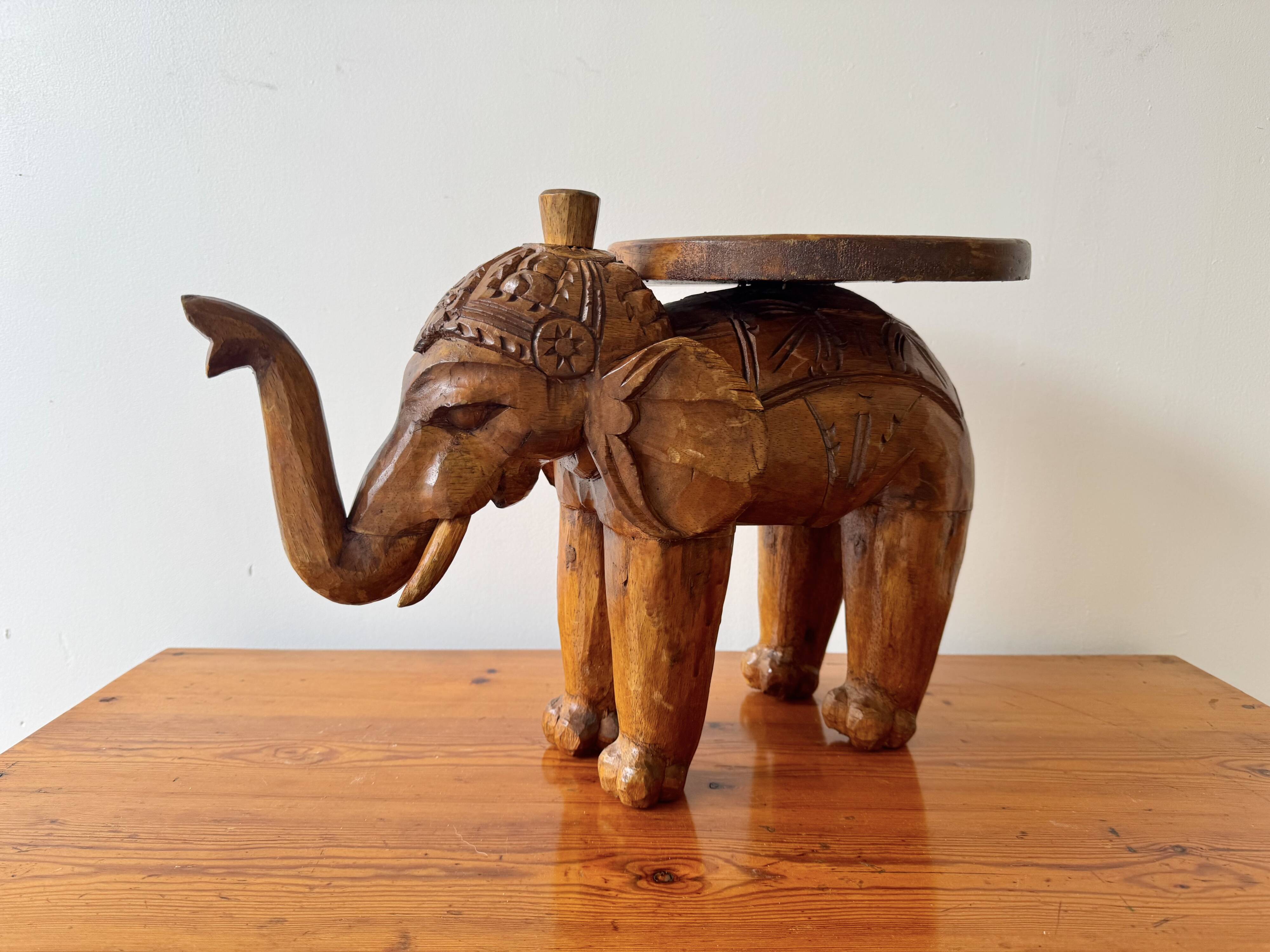 Support de plante en bois vintage en forme d'éléphant