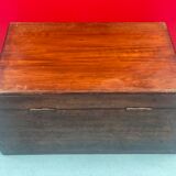 Wooden box with its key, vintage decoration