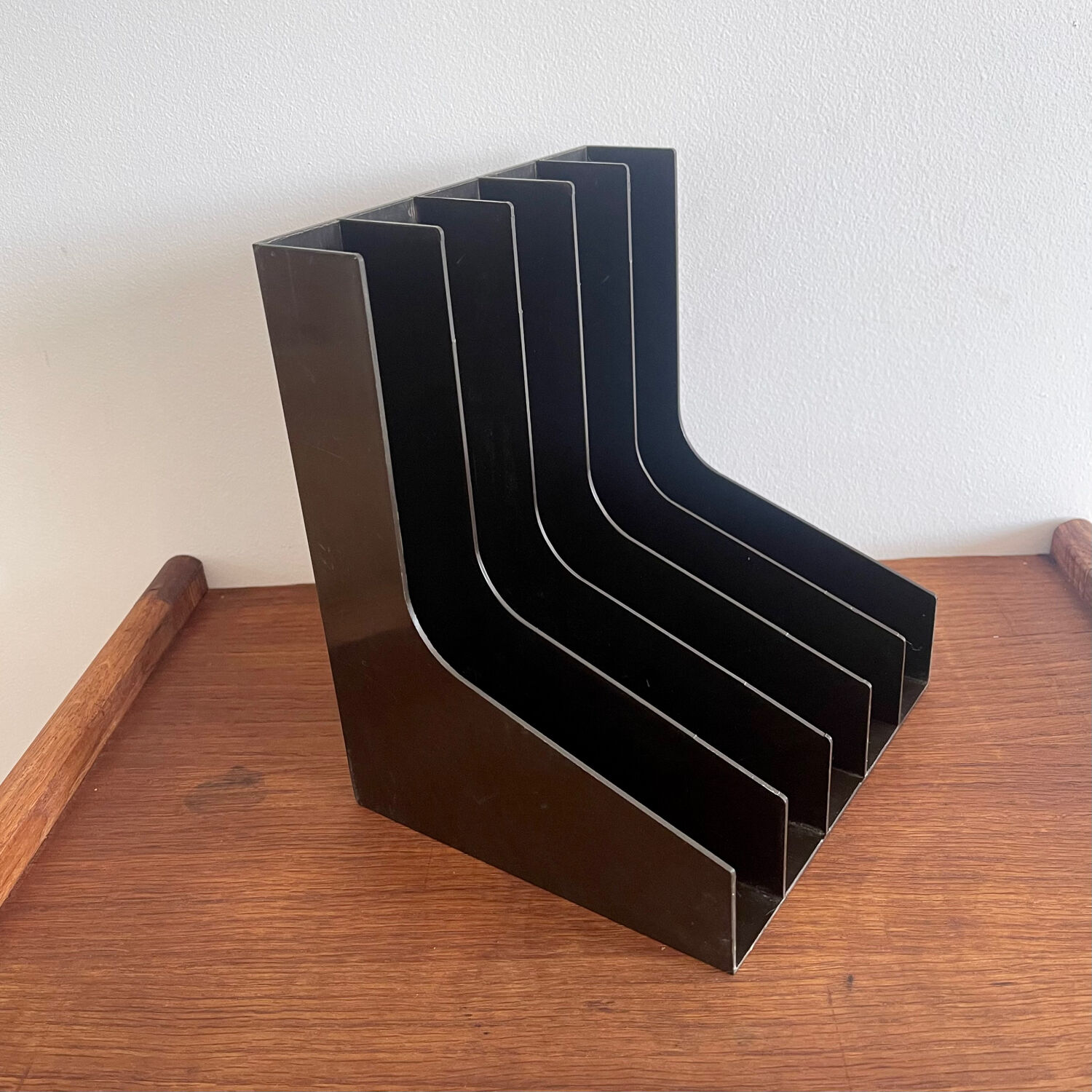 SOMM Paris vinyl storage